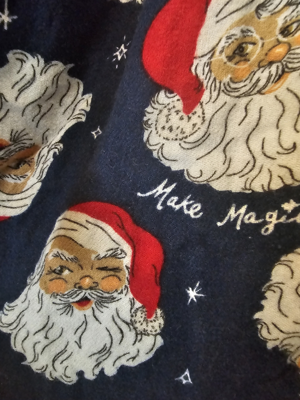 Old Navy Holiday Pajama Top with Matching Pants.  Pants Are L, Run Big. Shirt XL